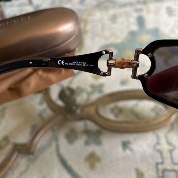 Bamboo Gucci Sunglasss - Picture 14 of 16